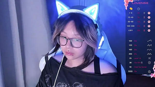 maydaykimmy online show from October 3, 2025, 9:16 pm