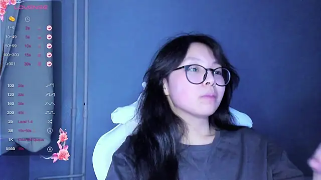 maydaykimmy online show from December 18, 2024, 2:42 am