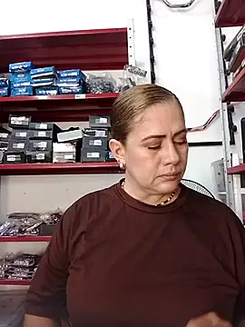 sophiahunt286 online show from January 7, 2026, 1:49 pm