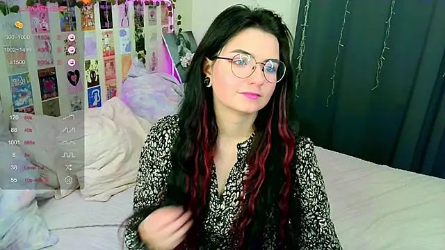 Snapshot of ss-katekisa-ss chatting on September 30, 2025, 7:20 pm ss-katekisa-ss online show from September 30, 2025, 7:20 pm