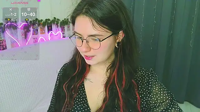 Snapshot of ss-katekisa-ss chatting on February 5, 2026, 4:52 am ss-katekisa-ss online show from February 5, 2026, 4:52 am