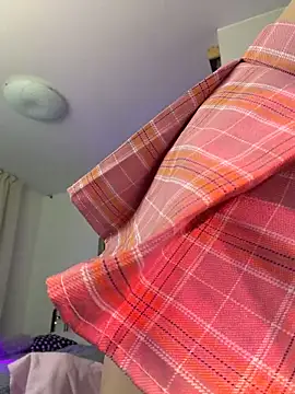 Evangeline Lawrence  online show from February 11, 2026, 7:03 pm