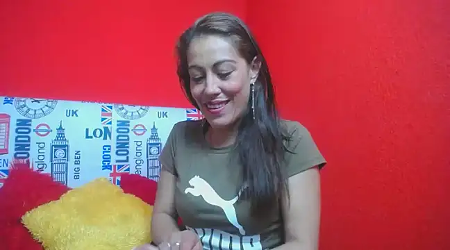 Snapshot of alejandracooper_ chatting on January 14, 2025, 3:47 pm alejandracooper online show from January 14, 2025, 3:47 pm