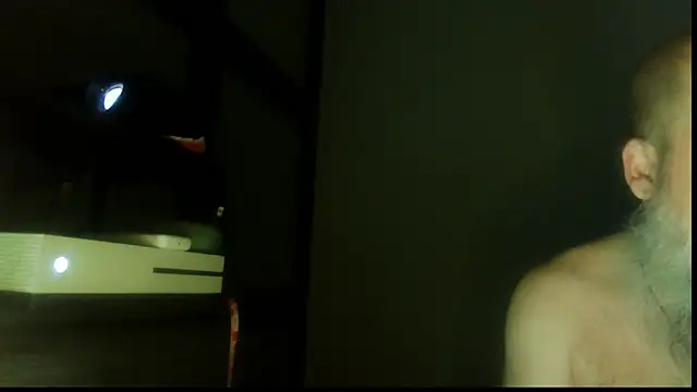 Snapshot of SexWorkerX chatting on October 25, 2025, 5:28 am SexWorkerX online show from October 25, 2025, 5:28 am