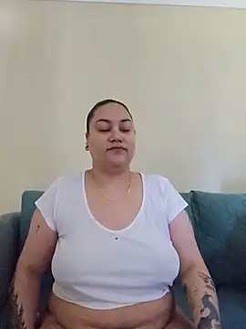 honeeyyy pot online show from May 14, 2026, 8:39 pm