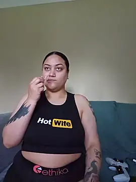 honeeyyy pot online show from May 23, 2026, 10:31 pm