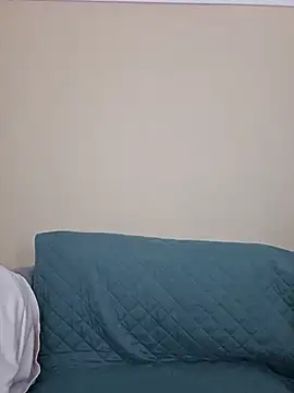 Snapshot of honeeyyy_pot chatting on April 5, 2026, 7:53 pm honeeyyy pot online show from April 5, 2026, 7:53 pm