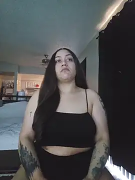 Snapshot of honeeyyy_pot chatting on December 1, 2025, 11:38 pm honeeyyy pot online show from December 1, 2025, 11:38 pm