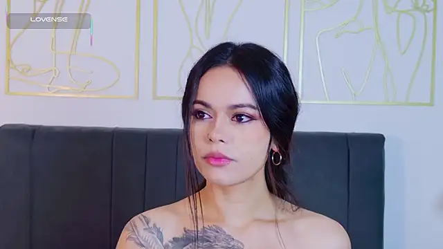 summer holiday online show from April 5, 2026, 6:09 am