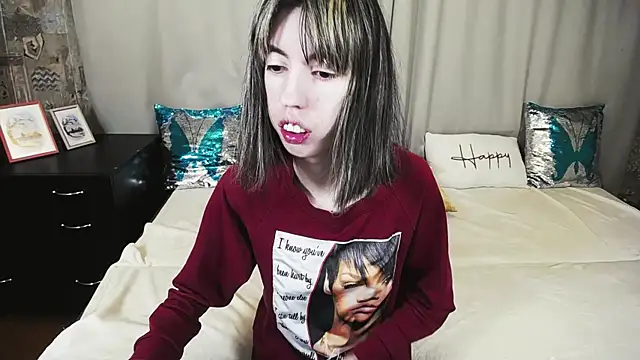 Snapshot of Unusual_G chatting on October 10, 2025, 5:41 am Unusual G online show from October 10, 2025, 5:41 am