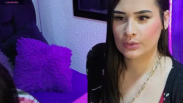 Snapshot of agatha_lovee chatting on March 4, 2026, 6:26 pm agatha lovee online show from March 4, 2026, 6:26 pm