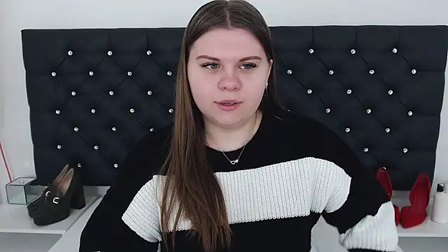 Snapshot of AbbyPleasure chatting on March 3, 2025, 12:50 pm AbbyPleasure online show from March 3, 2025, 12:50 pm