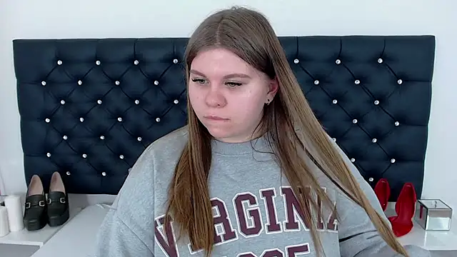 Snapshot of AbbyPleasure chatting on February 26, 2025, 4:05 pm AbbyPleasure online show from February 26, 2025, 4:05 pm