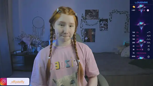 CallMeEffy1 online show from November 21, 2025, 8:19 pm