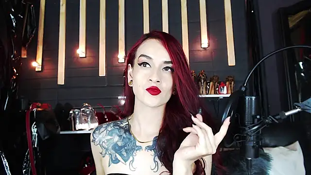 Snapshot of Liilith_goddess_ chatting on December 5, 2024, 5:10 am Liilith goddess online show from December 5, 2024, 5:10 am