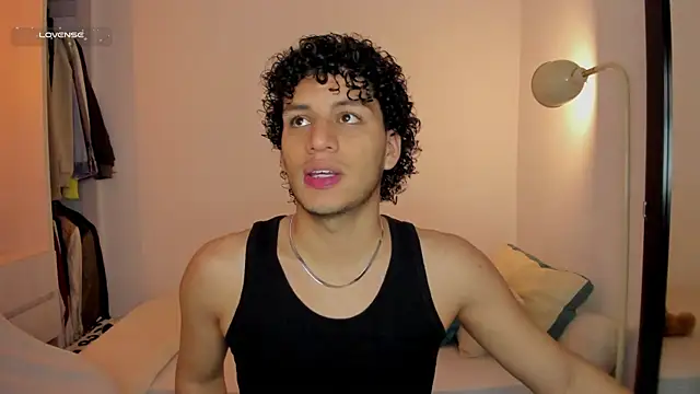 Curlblue online show from November 24, 2025, 8:36 am