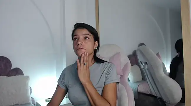 Hellen  4master online show from February 9, 2025, 11:14 am