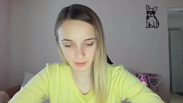 Snapshot of RouseReed chatting on February 2, 2026, 12:59 pm RouseReed online show from February 2, 2026, 12:59 pm