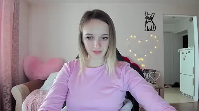 Snapshot of RouseReed chatting on February 22, 2026, 7:00 am RouseReed online show from February 22, 2026, 7:00 am