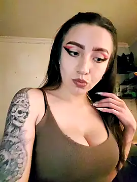 Snapshot of Paudelatorre chatting on November 30, 2025, 3:40 am Paudelatorre online show from November 30, 2025, 3:40 am