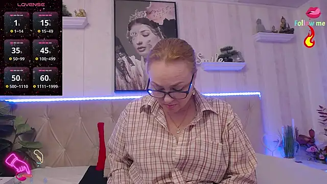 LadyJeen online show from November 10, 2025, 4:56 pm