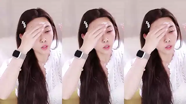 Snapshot of SleepArtist chatting on January 8, 2026, 8:53 am SleepArtist online show from January 8, 2026, 8:53 am