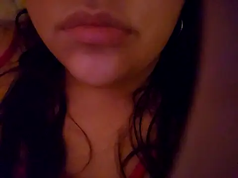 Snapshot of Blanquitaaa chatting on February 27, 2025, 4:24 am Blanquitaaa online show from February 27, 2025, 4:24 am