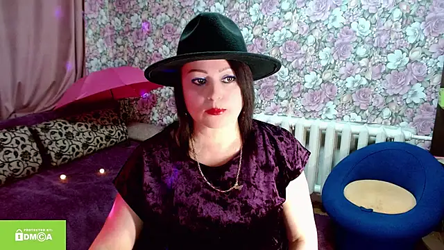 Julia-ru online show from September 17, 2025, 6:54 pm