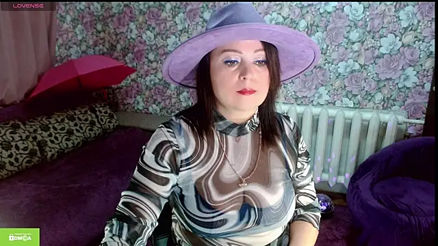 Snapshot of Julia-ru chatting on June 2, 2026, 8:53 pm Julia-ru online show from June 2, 2026, 8:53 pm