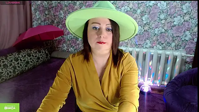 Snapshot of Julia-ru chatting on May 3, 2026, 9:07 pm Julia-ru online show from May 3, 2026, 9:07 pm