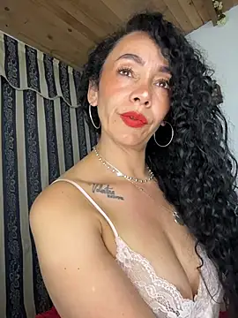 Snapshot of JULYSEX1 chatting on June 28, 2026, 2:12 pm JULYSEX1 online show from June 28, 2026, 2:12 pm