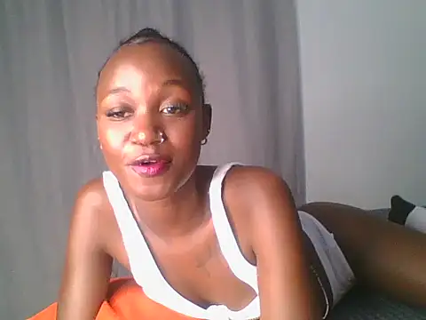 Snapshot of MissLilly1 chatting on October 22, 2025, 6:51 pm MissLilly1 online show from October 22, 2025, 6:51 pm