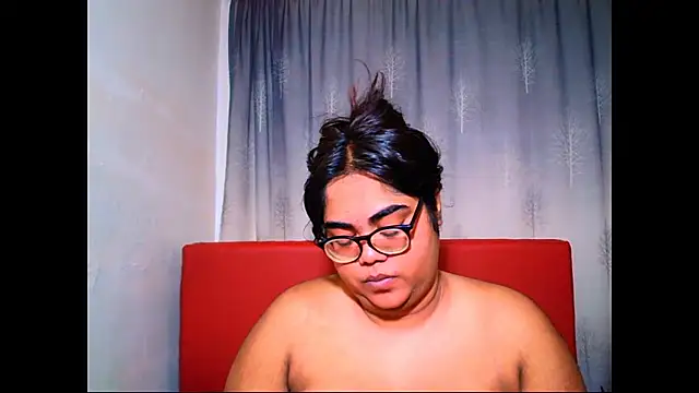 Indian Lola00 online show from November 21, 2025, 5:56 pm