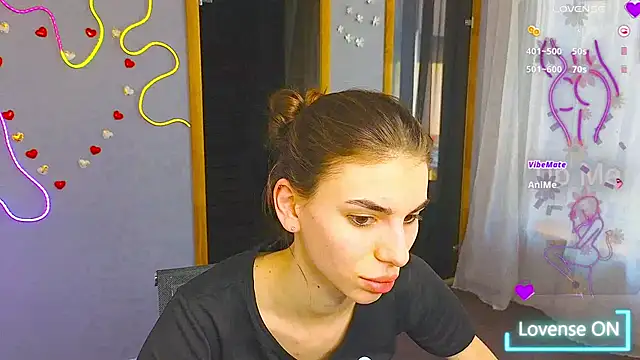 EmmyGreans online show from March 1, 2025, 9:40 am