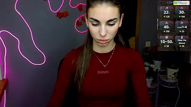 EmmyGreans online show from November 11, 2025, 7:03 am