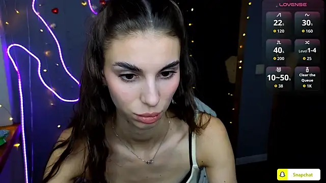 EmmyGreans online show from September 30, 2025, 12:11 pm