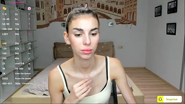 EmmyGreans online show from October 10, 2025, 5:41 am