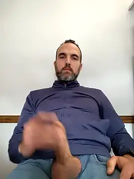 Snapshot of leon3875 chatting on December 16, 2025, 3:49 pm leon3875 online show from December 16, 2025, 3:49 pm
