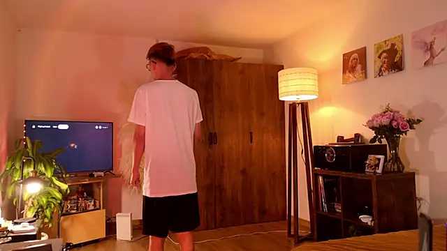 Mr evan1 online show from October 3, 2025, 3:24 pm