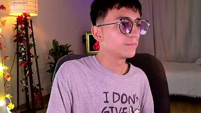 Mr evan1 online show from February 28, 2025, 5:04 pm