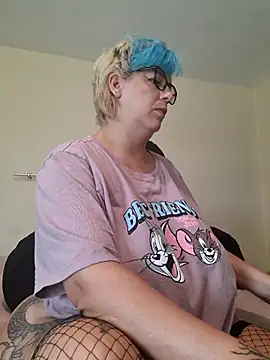 Snapshot of Escarlate4you_ chatting on February 5, 2026, 9:38 am Escarlate4you online show from February 5, 2026, 9:38 am