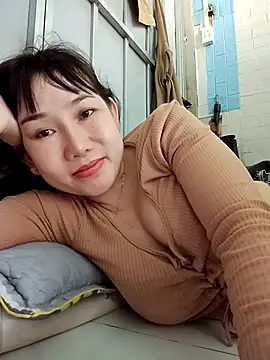 Ana love2000 online show from October 10, 2025, 2:56 am