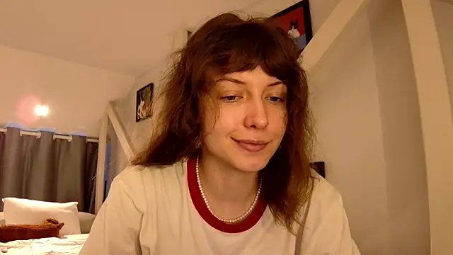 Snapshot of sun_place chatting on December 14, 2025, 8:31 am sun place online show from December 14, 2025, 8:31 am