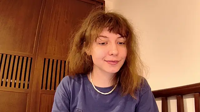 Snapshot of sun_place chatting on November 29, 2025, 4:01 am sun place online show from November 29, 2025, 4:01 am