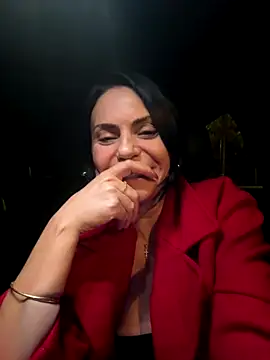 KimKelly13 online show from November 6, 2025, 7:18 pm