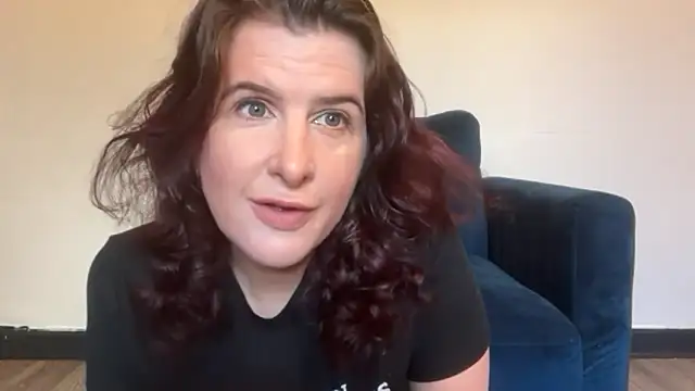 AshleyCox online show from May 7, 2026, 10:40 am