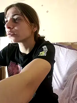 Snapshot of AntoniaHottie chatting on March 18, 2025, 5:33 pm AntoniaHottie online show from March 18, 2025, 5:33 pm