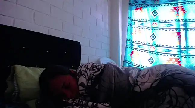 Snapshot of GiveLove1 chatting on March 1, 2025, 2:13 pm GiveLove1 online show from March 1, 2025, 2:13 pm