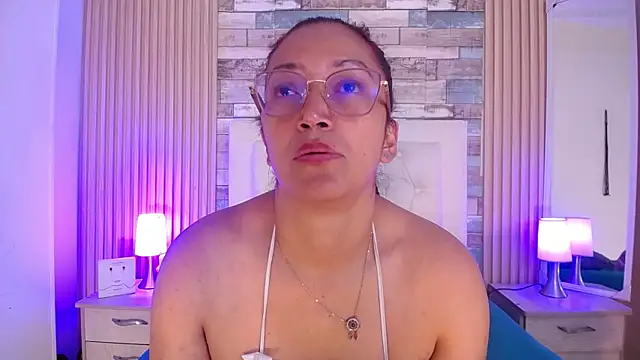 dayana mendoza69 online show from January 8, 2026, 1:06 pm