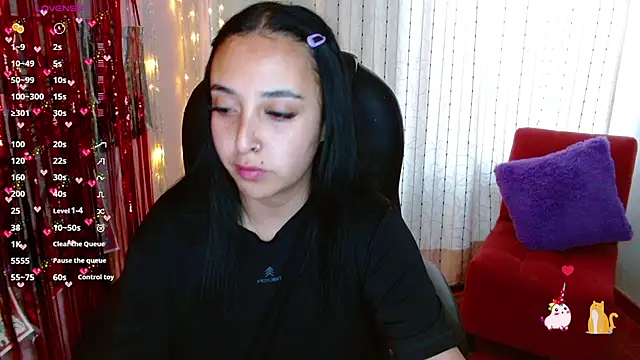 Snapshot of AmberGoddess_ chatting on November 18, 2025, 10:24 pm AmberGoddess online show from November 18, 2025, 10:24 pm